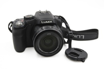 Lumix DMC-FZ200 Digital Bridge Camera