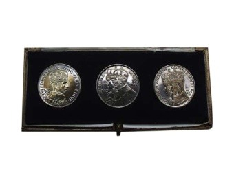Commemorative Crowns