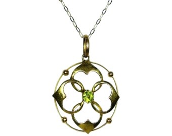 Peridot 9ct Gold Pendant