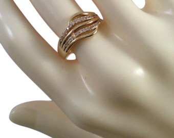 Retro White Sapphire Ring