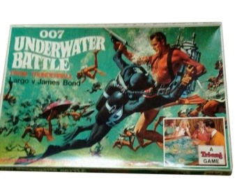 Triang 007 Underwater Battle Board Game
