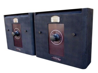 Zeiss Ikom Amplifier Speakers