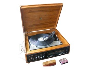 Lenco Goldring Dynatron Turntable