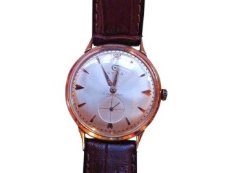 18ct Gold Tavannes Watch