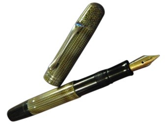Pelikan Lizard Fountain Pen